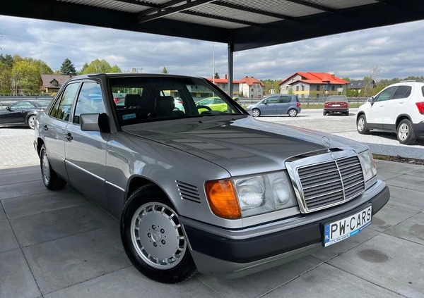 Mercedes-Benz W124 (1984-1993) cena 43900 przebieg: 406000, rok produkcji 1991 z Hajnówka małe 79